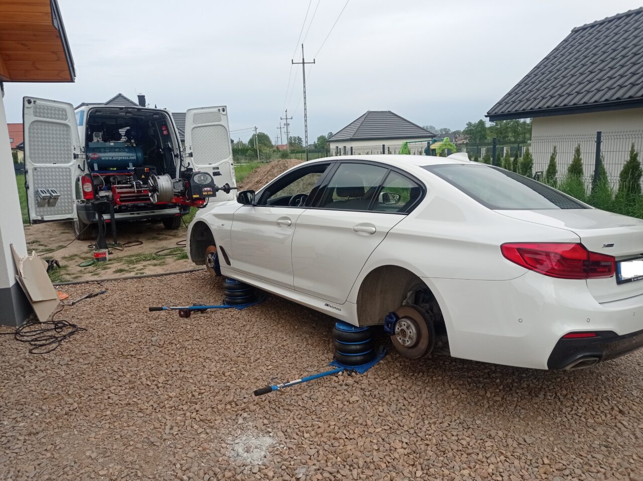 Realizacja mobilnego serwisu opon PP Motors – zdjęcie 1